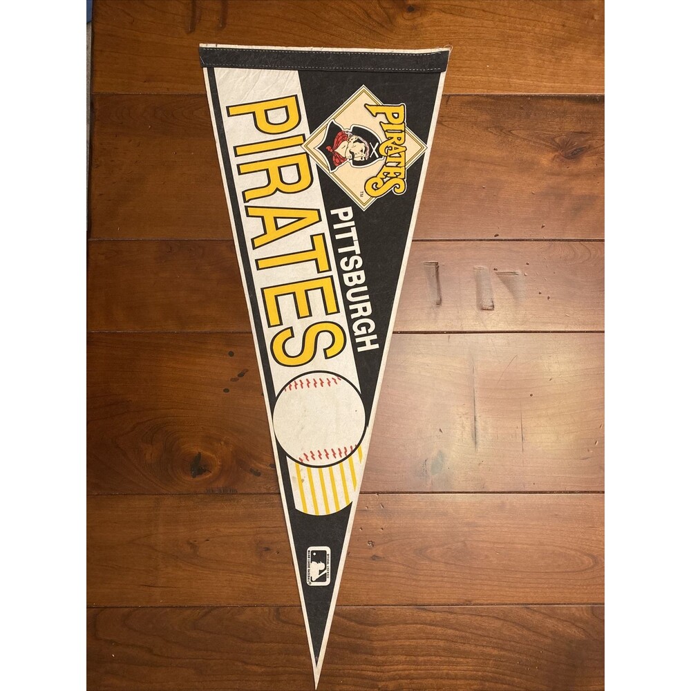 Pittsburgh Pirates Vintage MLB Baseball Pennant 29x12 Pirate **SEE Description**